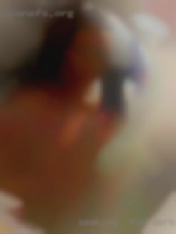 Seeking  fun sexy in Derby, KS women to  play with.